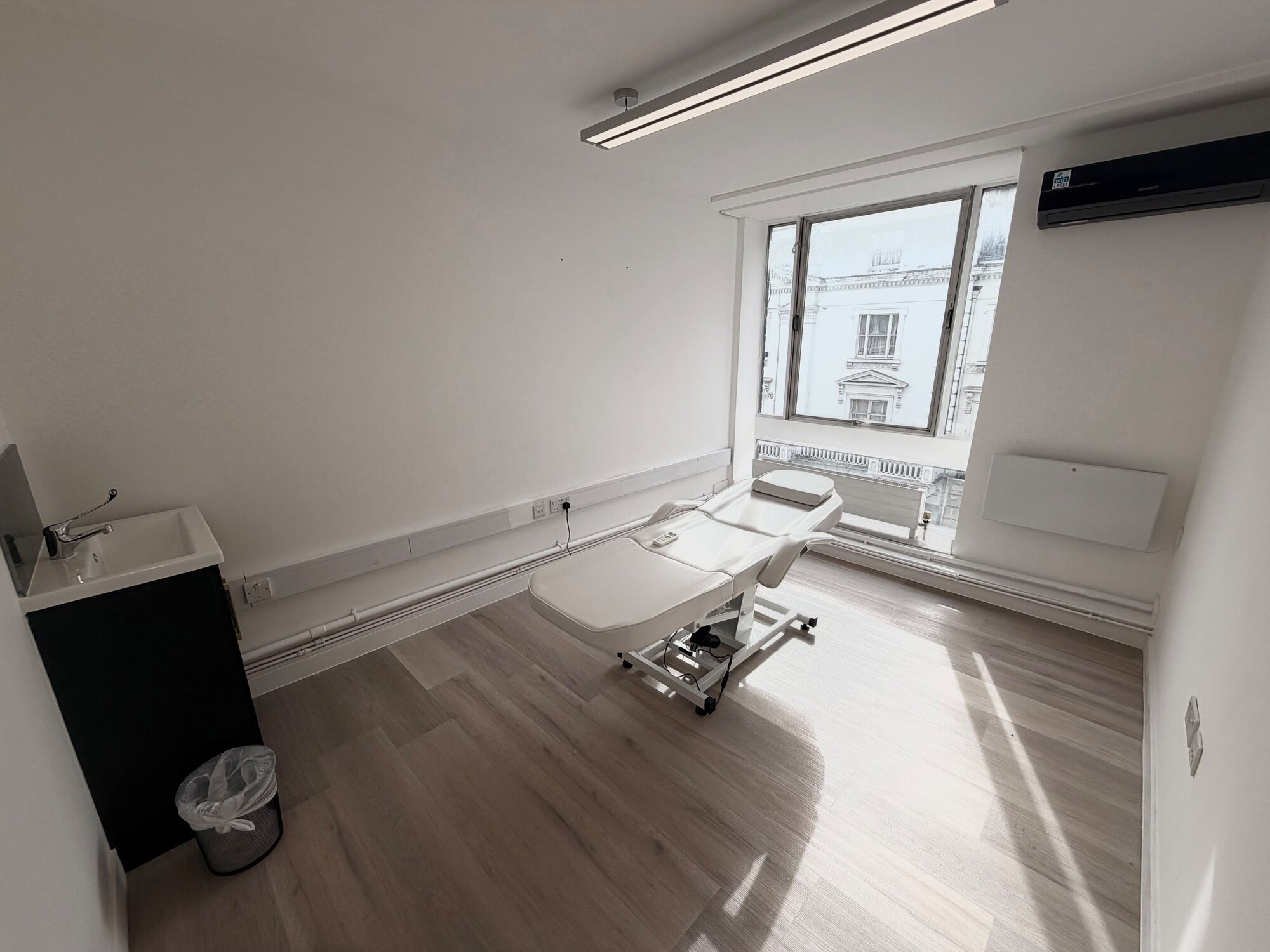 Treatment Room 1 at 189 Brompton Road